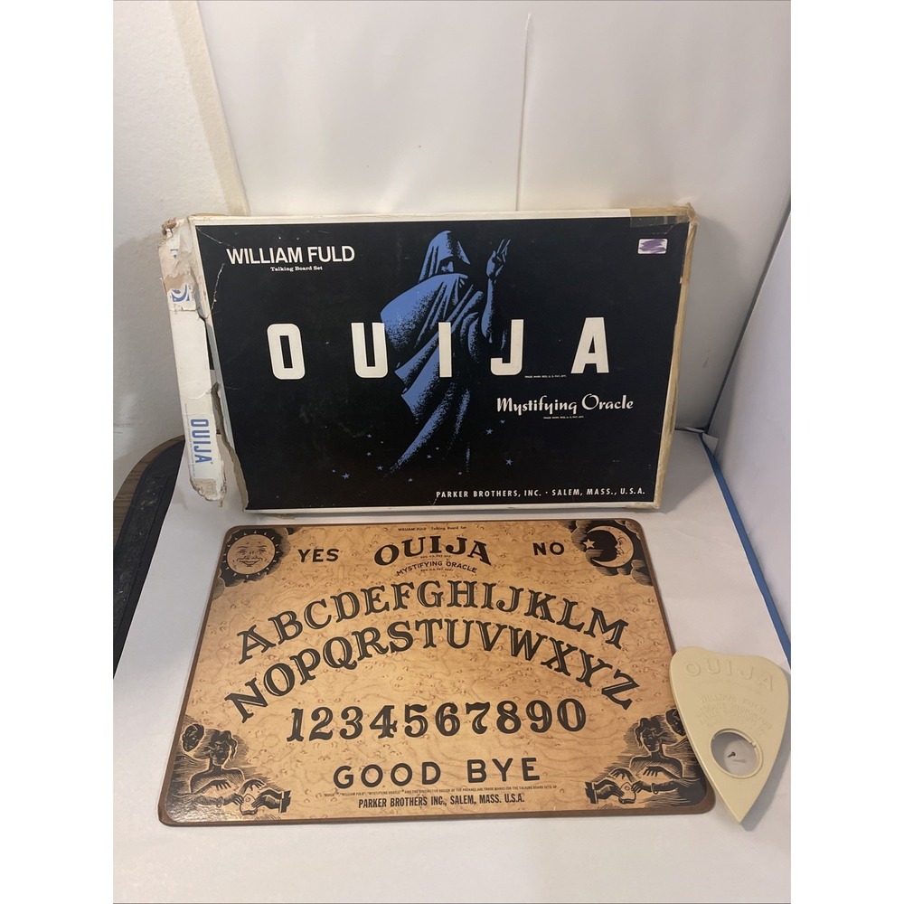 VTG OUIJA Board William Fuld with Planchette & Damaged Box No 600 1970's